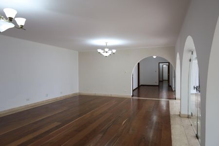 Sala de casa à venda com 6 quartos, 580m² em Jardim Marajoara, São Paulo