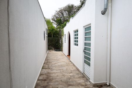 Casa à venda com 590m², 5 quartos e 4 vagasÁrea Externa