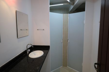 Casa à venda com 590m², 5 quartos e 4 vagasÁrea Externa Banheiro