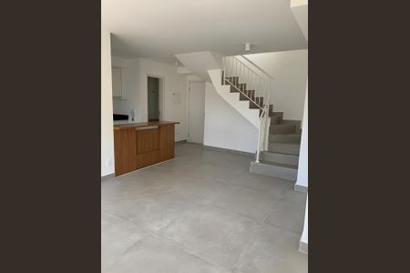 Casa para alugar com 2 quartos, 79m² em Vila Madalena, São Paulo