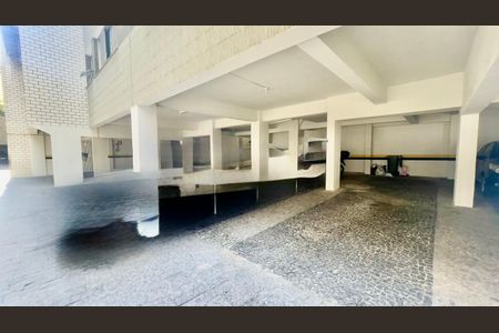 Apartamento à venda com 160m², 4 quartos e 2 vagas Apartamento à venda com 160m², 4 quartos e 2 vagasGaragem