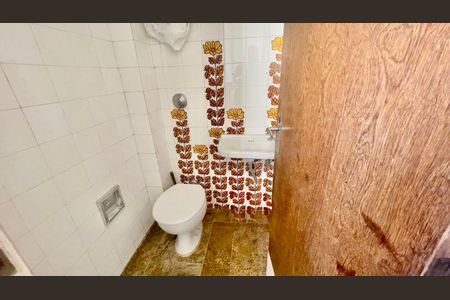 Banheiro de apartamento à venda com 4 quartos, 160m² em Lourdes, Belo Horizonte