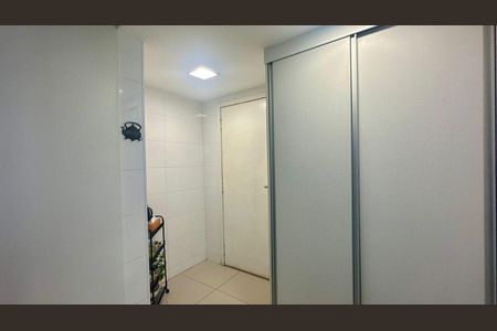 Apartamento à venda com 150m², 4 quartos e 2 vagas Apartamento à venda com 150m², 4 quartos e 2 vagasÁrea de serviço