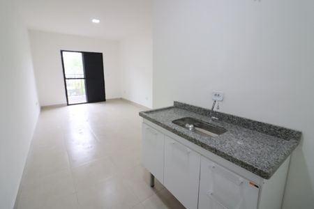 Cozinha de kitnet/studio para alugar com 1 quarto, 21m² em Presidente Altino, Osasco
