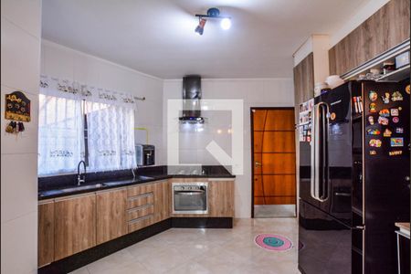 Casa à venda com 244m², 3 quartos e 3 vagas
