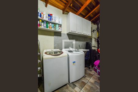 Casa à venda com 244m², 3 quartos e 3 vagas