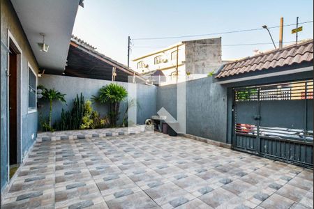 Casa à venda com 244m², 3 quartos e 3 vagas