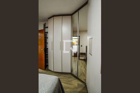 Casa à venda com 244m², 3 quartos e 3 vagas