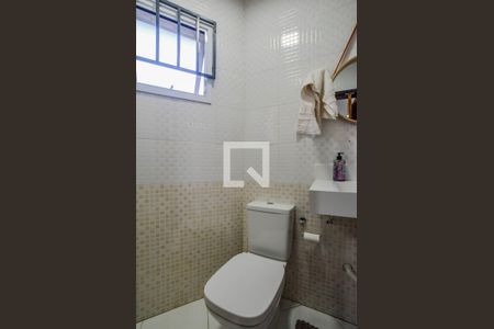 Casa à venda com 244m², 3 quartos e 3 vagas