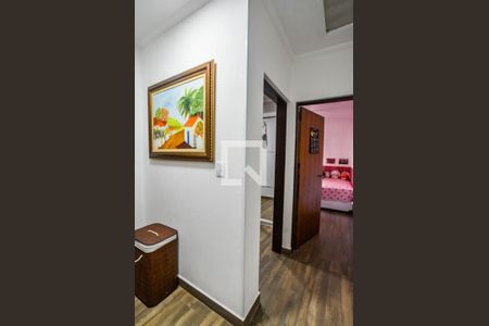 Casa à venda com 244m², 3 quartos e 3 vagas