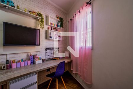 Casa à venda com 244m², 3 quartos e 3 vagas