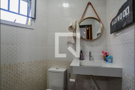 Casa à venda com 244m², 3 quartos e 3 vagas