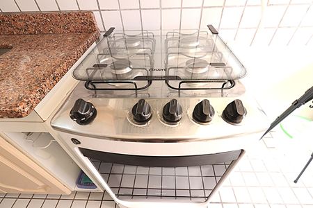 Apartamento à venda com 62m², 2 quartos e 1 vagaCozinha - Fogão