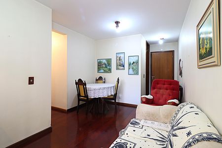 Apartamento à venda com 62m², 2 quartos e 1 vagaSala