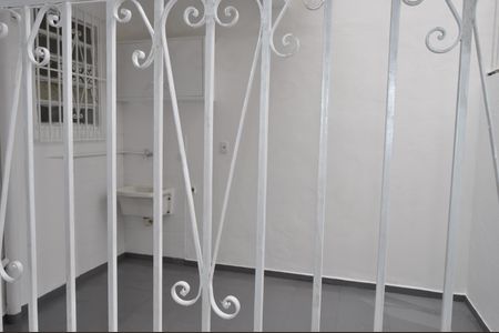 Vista Quarto 1 de casa para alugar com 2 quartos, 70m² em Jacaré, Rio de Janeiro