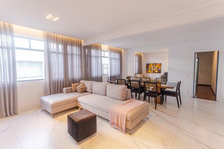 Sala de apartamento à venda com 4 quartos, 160m² em Funcionários, Belo Horizonte