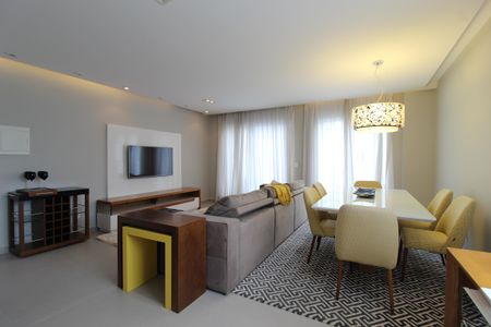 Apartamento para alugar com 140m², 3 quartos e 2 vagasSala