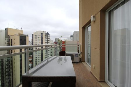 Varanda de apartamento para alugar com 3 quartos, 140m² em Vila Olímpia, São Paulo