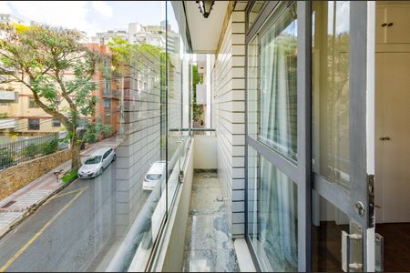 Apartamento à venda com 123m², 3 quartos e 1 vagaVaranda suíte