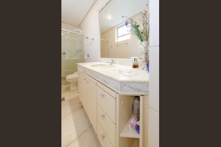 Apartamento à venda com 123m², 3 quartos e 1 vagaBanheiro suíte