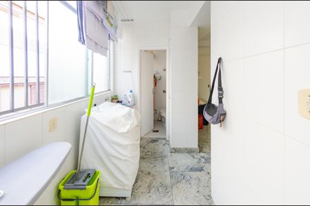 Apartamento à venda com 123m², 3 quartos e 1 vagaÁrea de serviço