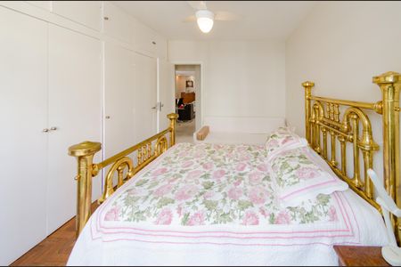 Apartamento à venda com 123m², 3 quartos e 1 vagaSuíte