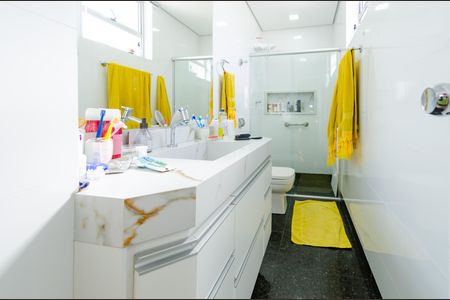 Apartamento à venda com 119m², 3 quartos e 1 vagaBanheiro suíte