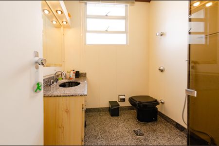 Apartamento à venda com 119m², 3 quartos e 1 vagaBanheiro social