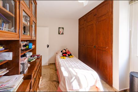 Apartamento à venda com 119m², 3 quartos e 1 vagaQuarto 2