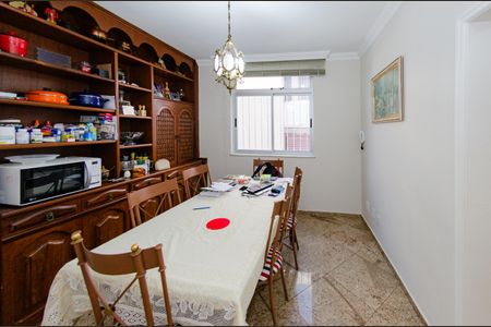 Apartamento à venda com 119m², 3 quartos e 1 vagaSala de jantar