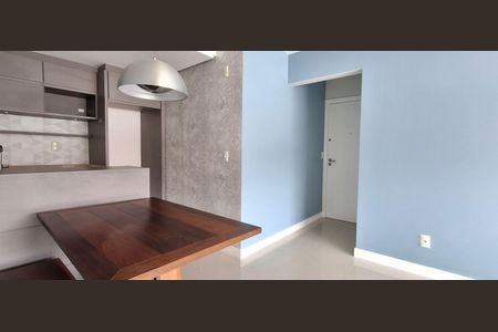 Sala de apartamento para alugar com 2 quartos, 65m² em Centro, Florianópolis