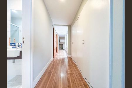 Apartamento à venda com 250m², 4 quartos e 1 vaga