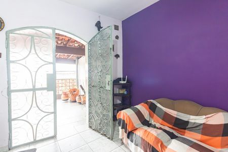 Sala de casa à venda com 2 quartos, 160m² em Vila Yolanda, Osasco