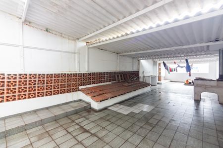 Casa à venda com 160m², 2 quartos e 2 vagas Casa à venda com 160m², 2 quartos e 2 vagasCobertura