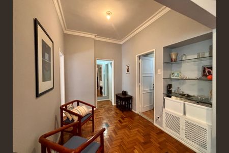 Apartamento à venda com 97m², 2 quartos e 1 vagaSala
