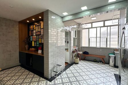 Apartamento à venda com 268m², 4 quartos e 1 vaga Apartamento à venda com 268m², 4 quartos e 1 vagaCozinha