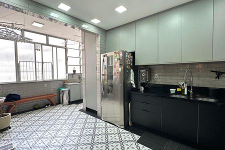 Apartamento à venda com 268m², 4 quartos e 1 vaga Apartamento à venda com 268m², 4 quartos e 1 vagaCozinha