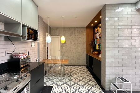 Apartamento à venda com 268m², 4 quartos e 1 vaga Apartamento à venda com 268m², 4 quartos e 1 vagaCozinha