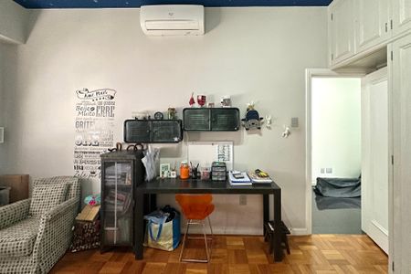 Apartamento à venda com 268m², 4 quartos e 1 vaga Apartamento à venda com 268m², 4 quartos e 1 vagaQuarto 1