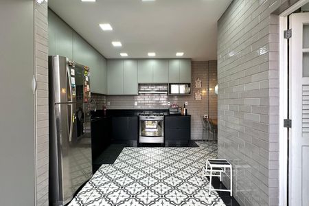 Apartamento à venda com 268m², 4 quartos e 1 vaga Apartamento à venda com 268m², 4 quartos e 1 vagaÁrea de Serviço