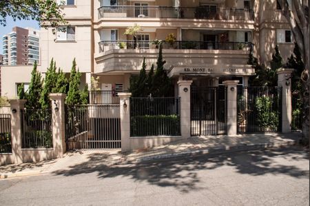 Apartamento à venda com 69m², 2 quartos e 1 vagaFachada