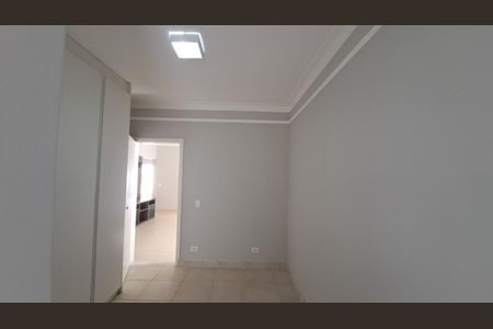 Casa de condomínio à venda com 300m², 4 quartos e 4 vagas