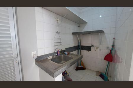 Casa de condomínio à venda com 300m², 4 quartos e 4 vagas