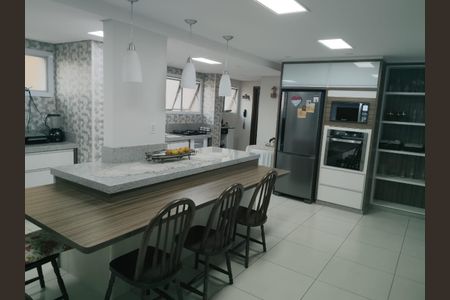 Apartamento à venda com 330m², 4 quartos e 2 vagas