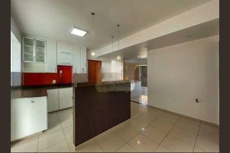 Apartamento à venda com 3 quartos, 101m² em Calafate, Belo Horizonte
