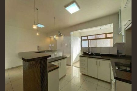 Apartamento à venda com 3 quartos, 101m² em Calafate, Belo Horizonte