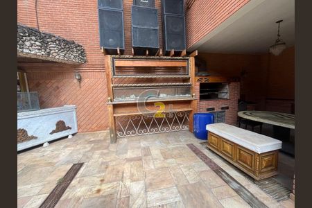Casa à venda com 420m², 4 quartos e 8 vagas