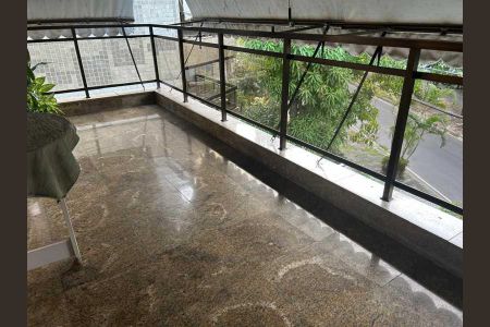 Apartamento à venda com 153m², 3 quartos e 2 vagas