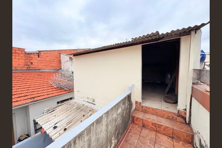 Casa à venda com 80m², 2 quartos e 2 vagasEdícula