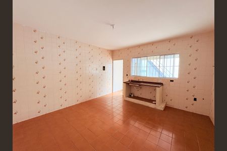 Casa à venda com 80m², 2 quartos e 2 vagasCozinha